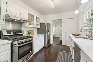 106 Wildwood Ave, Montclair, NJ 07043 - Photo 15