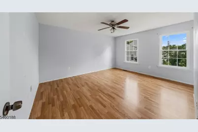 35 Byrnes Ln, Sayreville Boro, NJ 08872 - Photo 13