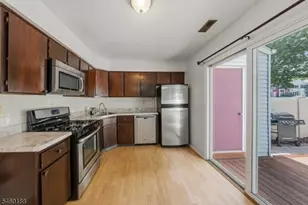 35 Byrnes Ln, Sayreville Boro, NJ 08872 - Photo 11