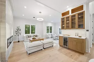 25 Claremont Ave, Livingston, NJ 07039 - Photo 5