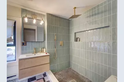 65 Glenwood Ave, East Orange, NJ 07017 - Photo 19