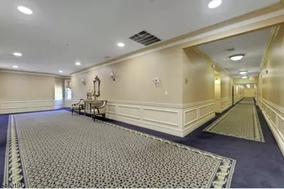 100-215 Ridgewood Rd #215, Washington Township, NJ 07676 - Photo 7