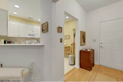 100-215 Ridgewood Rd #215, Washington Township, NJ 07676 - Photo 15