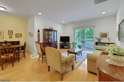 100-215 Ridgewood Rd #215, Washington Township, NJ 07676 - Photo 9