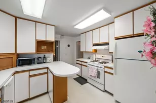 18 Chestnut St, Boonton Town, NJ 07005 - Photo 9