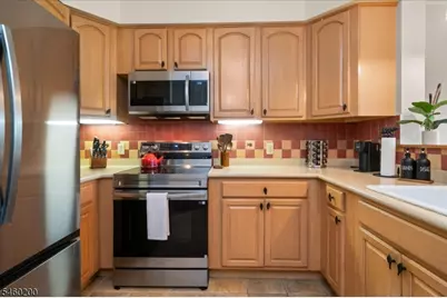 7 Maple Cres Unit #12, Vernon, NJ 07462 - Photo 13
