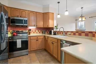 7 Maple Cres Unit #12, Vernon, NJ 07462 - Photo 15