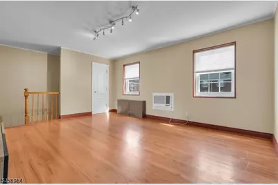 16B W Roselle Ave #B, Roselle Park, NJ 07204 - Photo 7