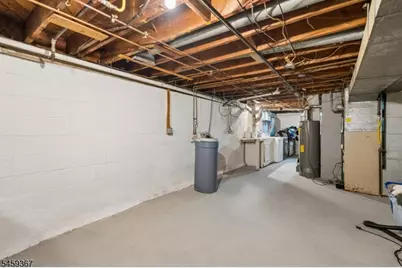 203 Dorchester St, Hanover Township, NJ 07981 - Photo 21