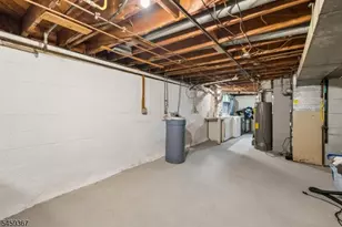 203 Dorchester St, Hanover Township, NJ 07981 - Photo 21