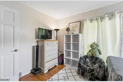 203 Dorchester St, Hanover Township, NJ 07981 - Photo 11