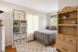 203 Dorchester St, Hanover Township, NJ 07981 - Photo 13