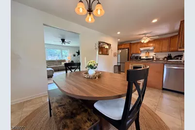 61 Star Lake Rd, Bloomingdale, NJ 07403 - Photo 3