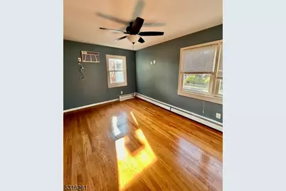 17 Pilgrim Ct #2, Bloomfield, NJ 07003 - Photo 9