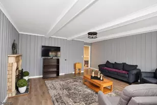 634 Vosseller Ave, Bridgewater, NJ 08805 - Photo 3