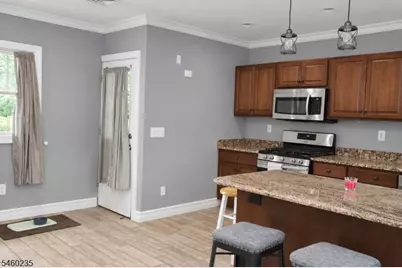 634 Vosseller Ave, Bridgewater, NJ 08805 - Photo 15