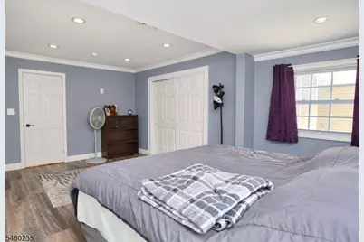 634 Vosseller Ave, Bridgewater, NJ 08805 - Photo 9