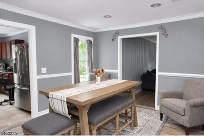 634 Vosseller Ave, Bridgewater, NJ 08805 - Photo 5