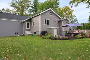 634 Vosseller Ave, Bridgewater, NJ 08805 - Photo 23