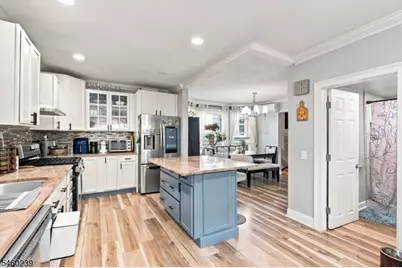 345 E Clay Ave, Roselle Park, NJ 07204 - Photo 5