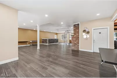 1050 State Rt 23, Wantage, NJ 07461 - Photo 17