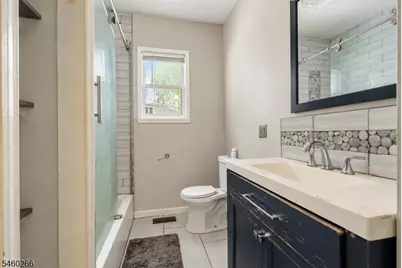 35 Irving Ave, Newark, NJ 07112 - Photo 3