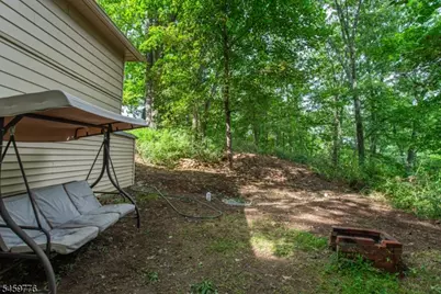 19 Skyland Ave, Wanaque, NJ 07420 - Photo 19