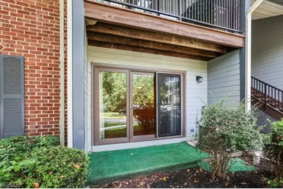 131 Irving Pl, Bernards Township, NJ 07920 - Photo 3