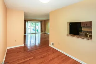 131 Irving Pl, Bernards Township, NJ 07920 - Photo 9
