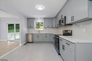 117 Hillside Dr, Hamburg, NJ 07419 - Photo 7