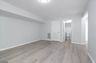 117 Hillside Dr, Hamburg, NJ 07419 - Photo 35