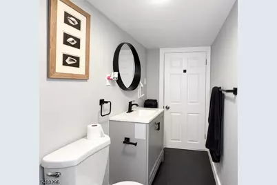 192 N 6th St, Newark, NJ 07107 - Photo 23