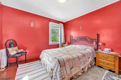 9 Halcyon Pl, Bloomfield, NJ 07003 - Photo 33