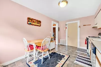 9 Halcyon Pl, Bloomfield, NJ 07003 - Photo 23