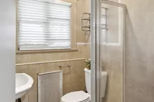 351 Griggs Ave, Teaneck Township, NJ 07666 - Photo 27