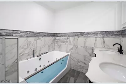 351 Griggs Ave, Teaneck Township, NJ 07666 - Photo 29