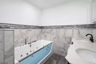 351 Griggs Ave, Teaneck Township, NJ 07666 - Photo 29