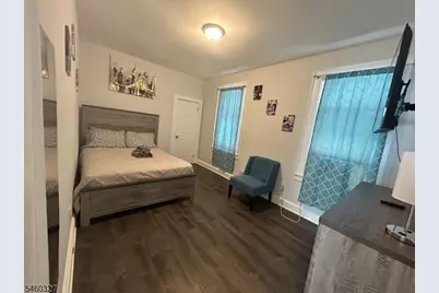 142 Mapes Ave #1, Newark, NJ 07112 - Photo 5