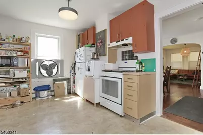 309 Hawthorne Ave, Hawthorne, NJ 07506 - Photo 9