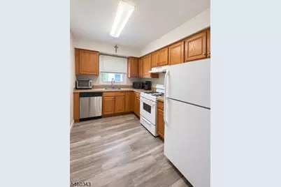 53 Union St #2, Montclair, NJ 07042 - Photo 3