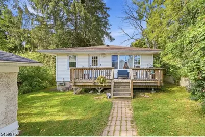 74 Trinity St, Newton, NJ 07860 - Photo 3