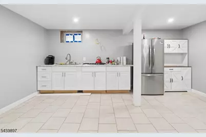 31 Barbara St, Bloomfield, NJ 07003 - Photo 19
