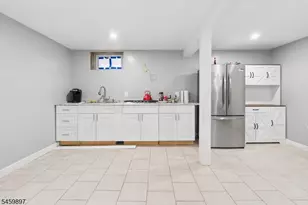 31 Barbara St, Bloomfield, NJ 07003 - Photo 19