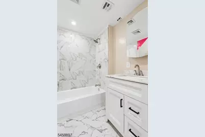 31 Barbara St, Bloomfield, NJ 07003 - Photo 23