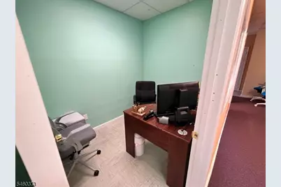 250 Stelton Rd, Piscataway Township, NJ 08854 - Photo 17