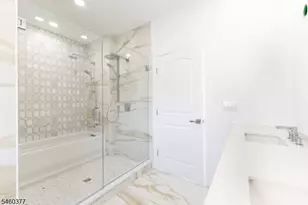 117 Berkley Blvd, Woodbridge Township, NJ 08830 - Photo 17