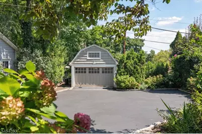 69 Forest Ave, Glen Ridge Boro Twp., NJ 07028 - Photo 31