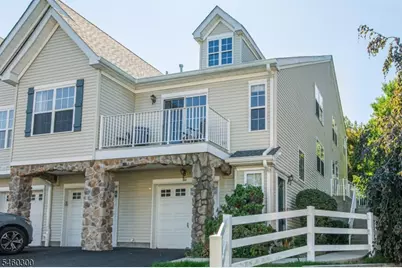 904 Wendover Ct, Randolph Township, NJ 07869 - Photo 1