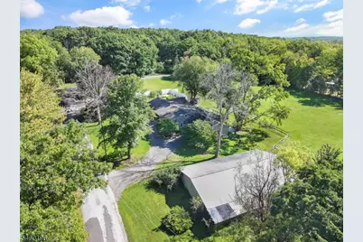 76 Glen Rd, Wantage, NJ 07461 - Photo 3