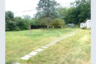 215 Main St., Mansfield Township, NJ 07865 - Photo 11